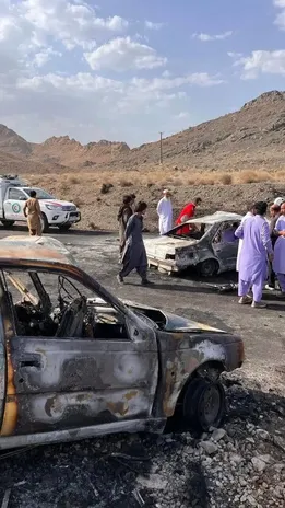 مرگ کودک و پدر و مادرش در تصادف شاخ به شاخ/ صحنه بسیار دردناک در جاده خاش