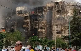 فوت ۳ شهروند در آتش‌سوزی مجتمع ارغوان تاکنون / فرماندار شهریار: احتمال افزایش متوفیان وجود دارد
