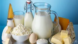 بررسی صنعت لبنیات در مستند منهای نفت/ اشتغال یک میلیون نفری شیر و لبنیات
