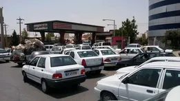سهمیه بنزین خودروهای بالای یک میلیارد تومان حذف شد؟ پاسخ شرکت نفت