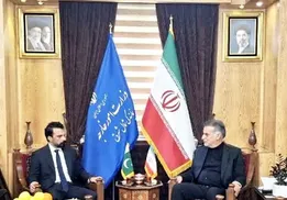 پایان مأموریت کنسول پاکستان در مشهد؛ تأکید بر گسترش روابط تهران و اسلام‌آباد