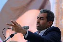 از گردنه مشکلات اقتصادی ‌عبور خواهیم کرد