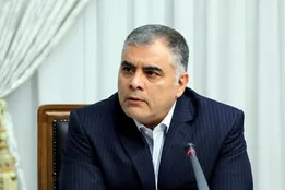 وزیر نفت: خودرو‌های نو که تازه از کارخانه بیرون می‌آیند و خودرو‌های وارداتی از این پس کار سوخت دریافت نمی‌کنند و باید با نرخ سوم یعنی لیتری ۵۰۰۰ تومان سوخت بزنند