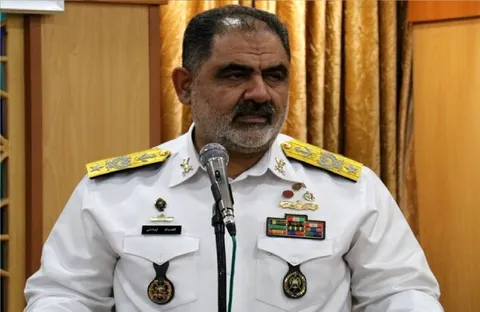 دریادار ایرانی: دشمن خود را برای نبرد با رزمندگان مسلمان آماده کند