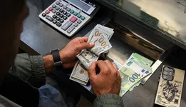 منتظر کاهش قیمت دلار باشیم؟