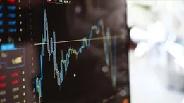 بورس در تقاطع سیاست و بنیادها