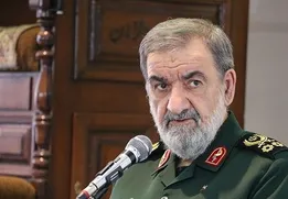 رضایی: اجازه نمی‌دهیم آمریکا با یک اقدام نمایشی از منطقه فرار کند