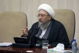 آملی لاریجانی: ایران به هیچ قیمتی از تنگه هرمز عقب‌نشینی نخواهد کرد